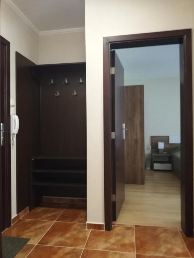 Dobi'S Apartment Elit47 At Elit Παμπόροβο Εξωτερικό φωτογραφία
