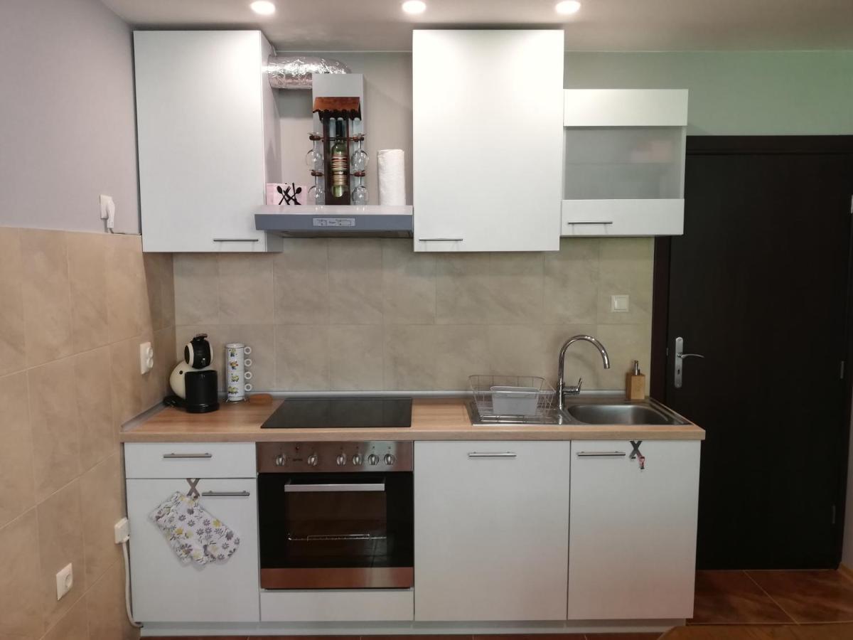 Dobi'S Apartment Elit47 At Elit Παμπόροβο Εξωτερικό φωτογραφία