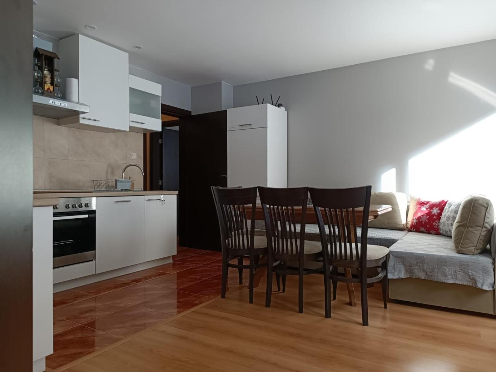 Dobi'S Apartment Elit47 At Elit Παμπόροβο Εξωτερικό φωτογραφία